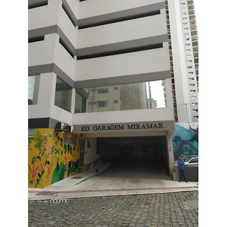 Jgd94 - Ao Lado Do Calcadao, Climatizado, Wi-Fi Apartman Balneário Camboriú Kültér fotó