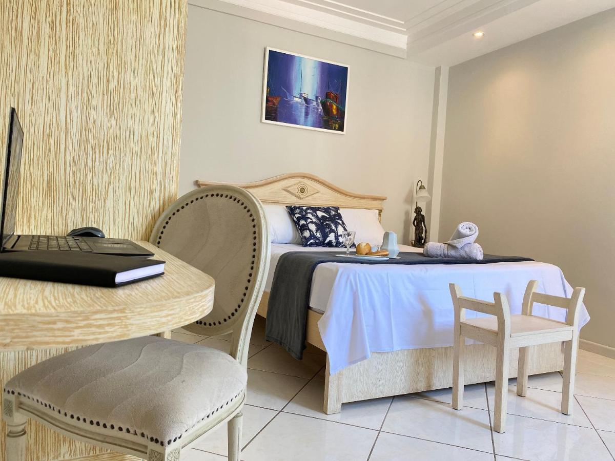 Jgd94 - Ao Lado Do Calcadao, Climatizado, Wi-Fi Apartman Balneário Camboriú Kültér fotó
