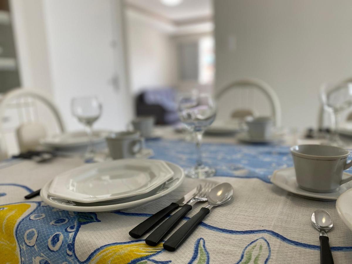 Jgd94 - Ao Lado Do Calcadao, Climatizado, Wi-Fi Apartman Balneário Camboriú Kültér fotó