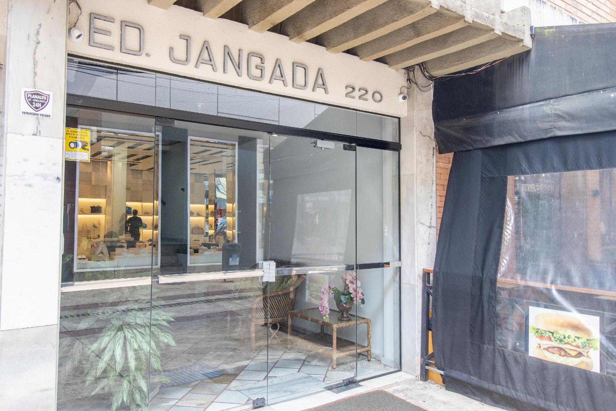 Jgd94 - Ao Lado Do Calcadao, Climatizado, Wi-Fi Apartman Balneário Camboriú Kültér fotó